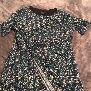 Dress, beautiful fit, stretch, comfy , length knee